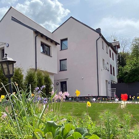Sonnenlay Lounge - Studio & Ferienhaus Brauneberg Exterior foto